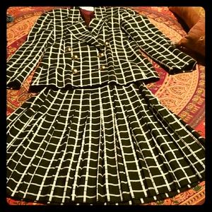 Spitalnick & co skirt suit